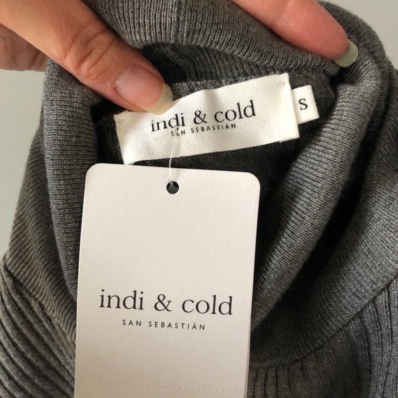 Anthropologie Indi and Cold ribbed turtleneck grey colour - Picture 5 of 5